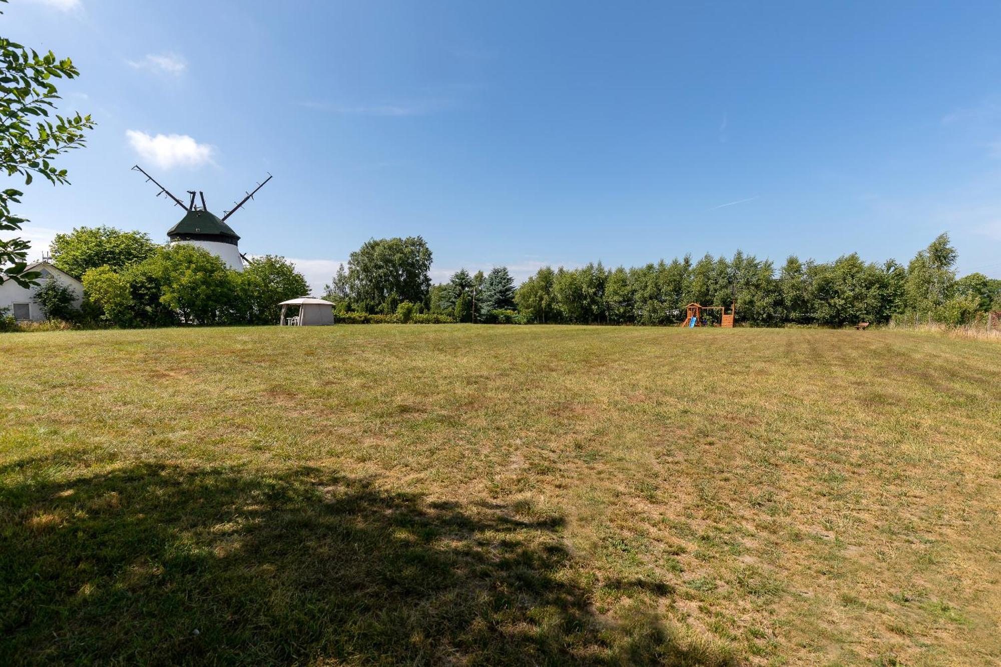 Windmill Vacation Home In Ledzin Near Baltic Sea Нехоже Номер фото